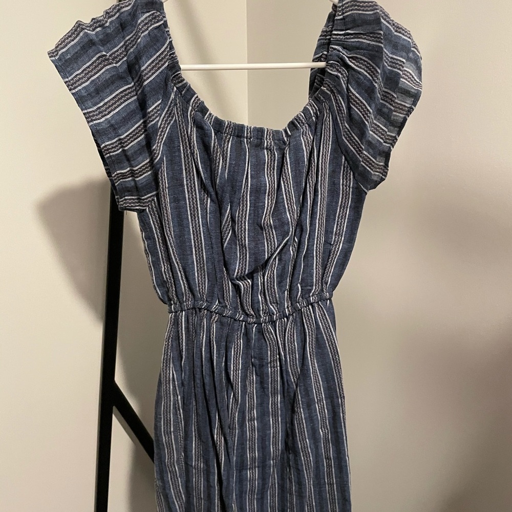 Blue dress